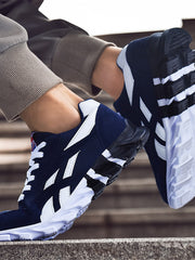 Load image into Gallery viewer, Sneakers
