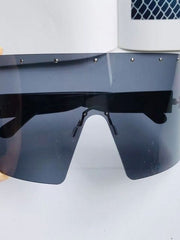 Load image into Gallery viewer, Oversized Sunglasses
