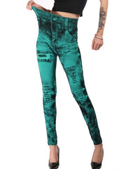 Load image into Gallery viewer, Jeans Print Capris

