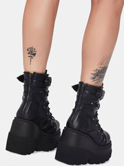 Load image into Gallery viewer, Chunky Heel Ankle Boots
