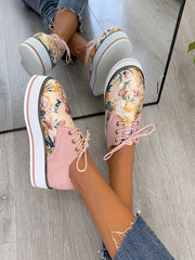Load image into Gallery viewer, Floral Print Sneaker
