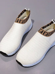 Load image into Gallery viewer, Light Weight Sneaker
