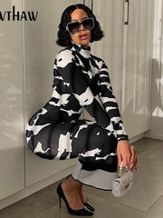 Load image into Gallery viewer, Long Sleeve Turtleneck Dress
