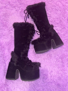 Chunky Heels Boots