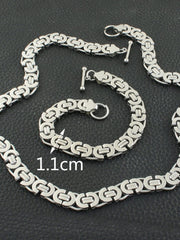 Load image into Gallery viewer, Stainless Steel Necklace &amp; Bracelet
