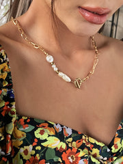 Load image into Gallery viewer, Asymmetrical Pearl Necklace
