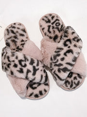 Load image into Gallery viewer, Slippers
