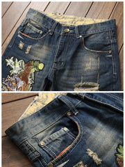 Load image into Gallery viewer, Embroidered Jeans
