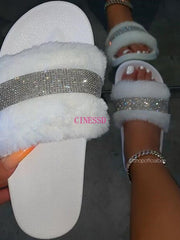 Load image into Gallery viewer, Faux Fur Slippers
