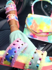 Load image into Gallery viewer, Slippers
