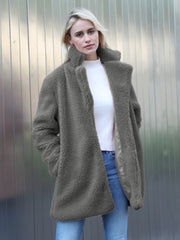 Load image into Gallery viewer, Faux Fur Coat
