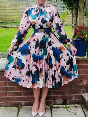 Load image into Gallery viewer, Pleated Dress
