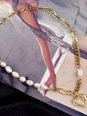 Load image into Gallery viewer, Heart Pendant Necklace
