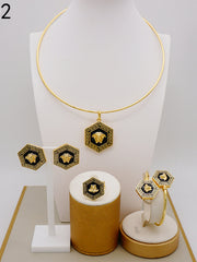 Load image into Gallery viewer, Assorted Jewelry
